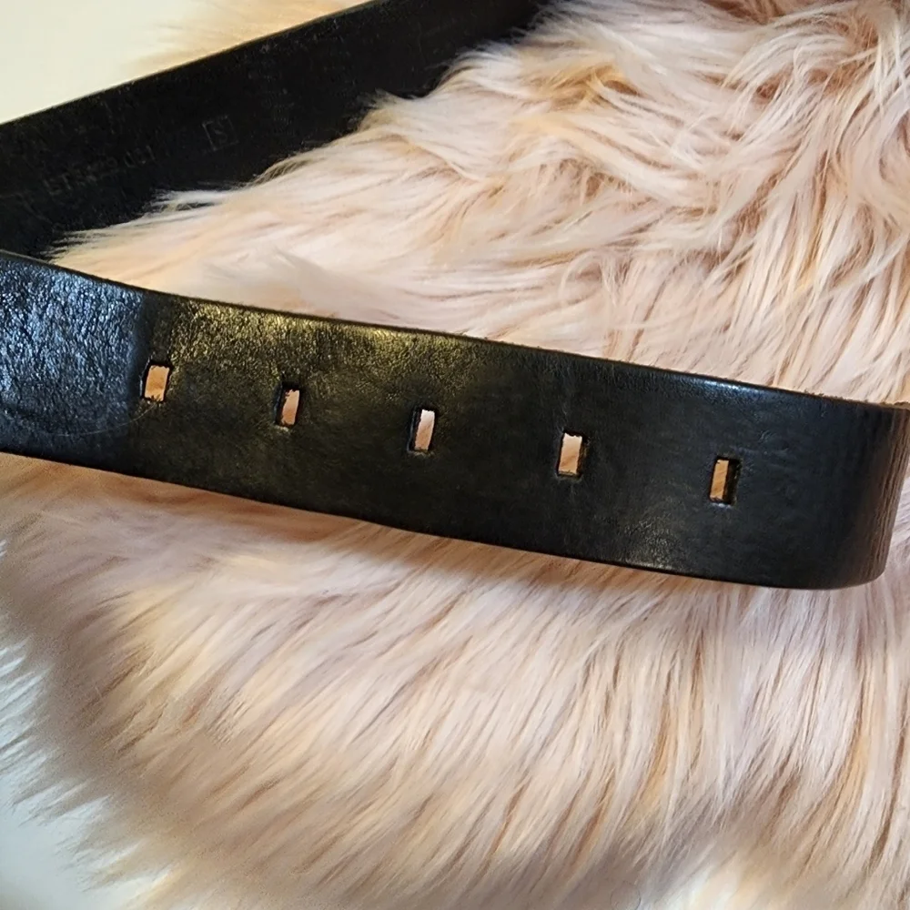 FOSSIL WOMEN'S dark brown leather belt size S